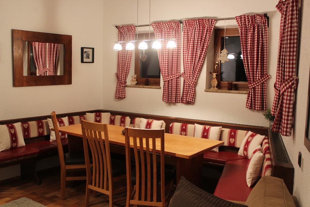 Haus Wasserbauer Muhlbach Am Hochkonig Ruang foto